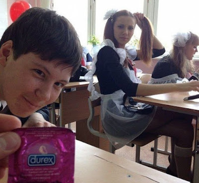 Lustige Teenager in der Schule erste Liebe Spassbilder Familien Geschichten Kinder, Lustige Geschichte, Pflichten