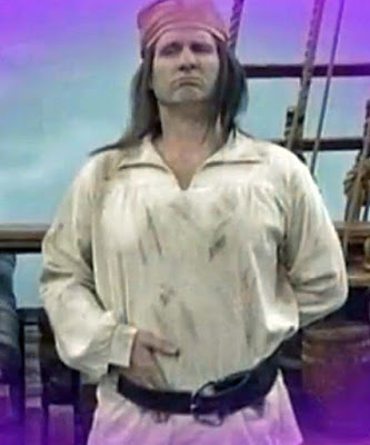 Al Bundy als Pirat lustig
