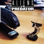 Aliens und Predator lustige Büroartikel. Chefs - eine Spezies für sich: Witze, Meetings und sinnlose Aufgaben