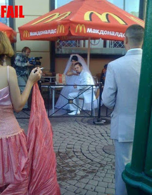 Heiraten - Hochzeitsfeier bei McDonalds