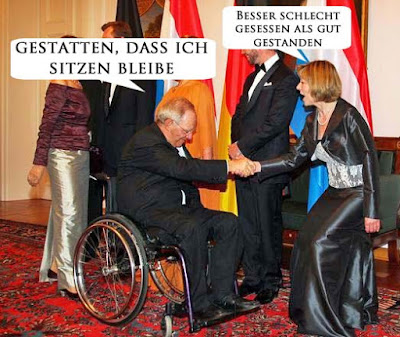 Lustige Bilder Sprüche Politiker Rollstuhl Sprüche Politiker Rollstuhl - Besser schlecht gesessen als gut gestanden